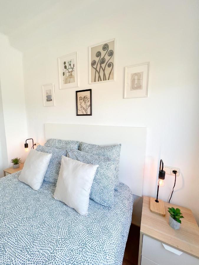 Spacious Apartment In The Center Of ตอร์เรโมลิโนส ภายนอก รูปภาพ
